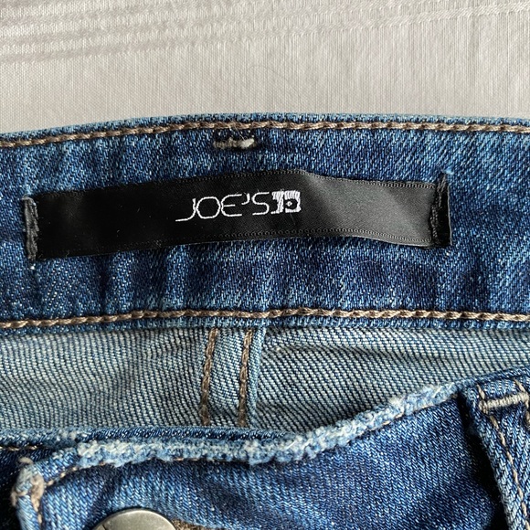 Ankle Crop Joe's Jeans With Patina - Picture 4 of 5